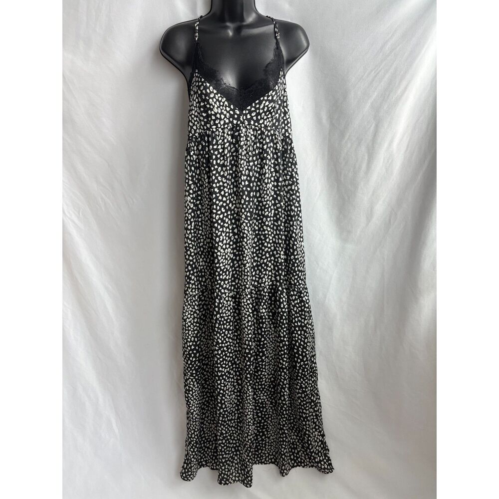 Lovestitch Maxi Black White Long Lace Trim Open Back Tiered Classy Vacation S